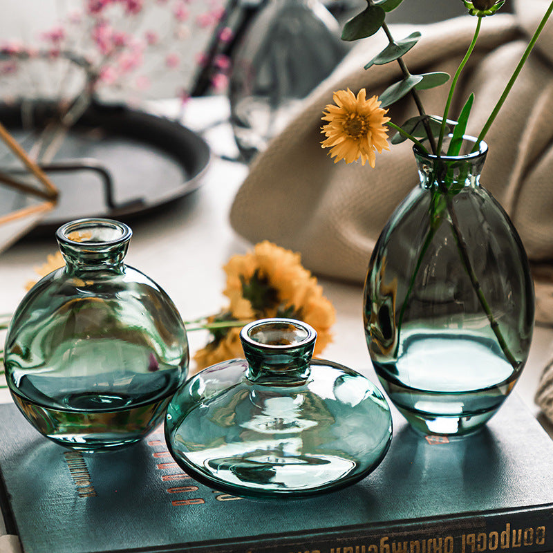 Set of 3 Mini Classic Glass Vase Set