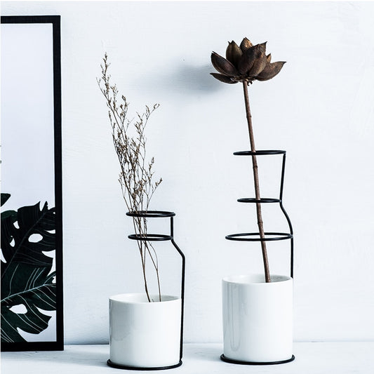 Black and Gold Minimalist Iron Ceramic Modern Abstract Vase Collection