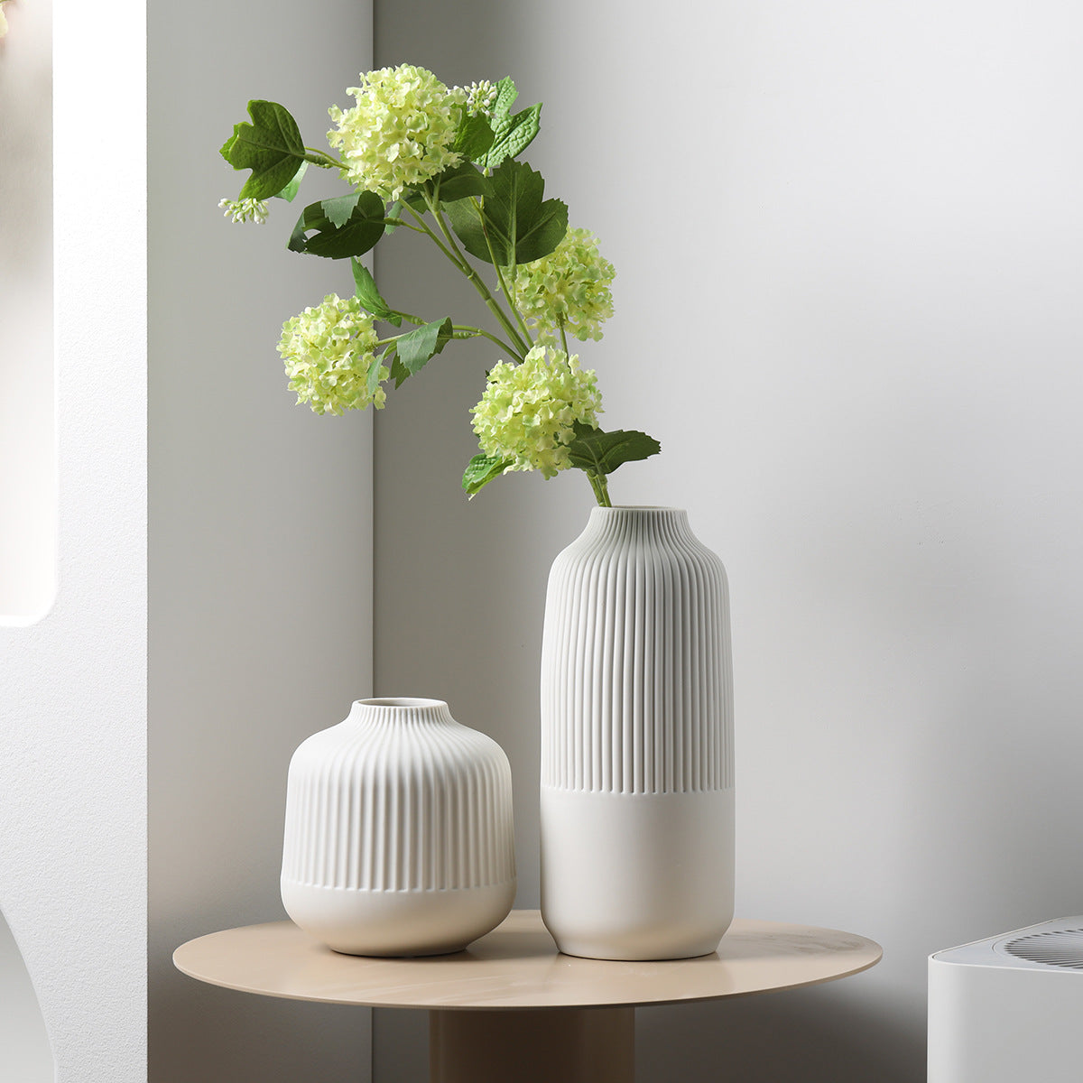 Mid Lined White Duo Ceramic Vase Set