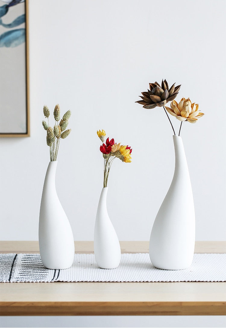 Minimalist White Ceramic Vases For Flowers